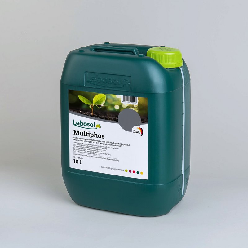 Grüner Kanister mit hellgrünem Deckel vor grauer Wand.