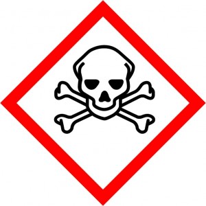 Gefahrstoffzeichen giftig - Totenkopf